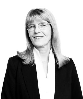 Menzel, Elke - Tax Consultant